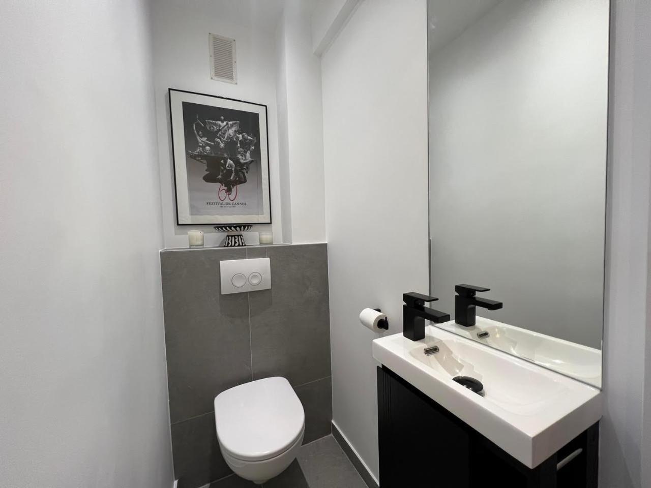 Vue Mer Exceptionnelle Sur Plage Du Midi En 1Re Ligne- 2 Chambres Cannes Exterior foto